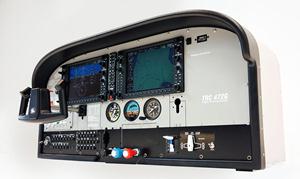 TRC 472G Flight Deck